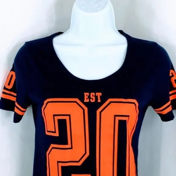 Victoria Secret Pink Chicago Bears Tee Shake The Lake Scoopneck Size XS - Picture 3 of 8